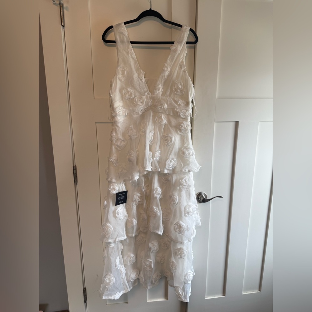 Lulus Exceptional Entrance White Sleeveless Tiered Rosette Midi Dress large - Picture 5 of 16